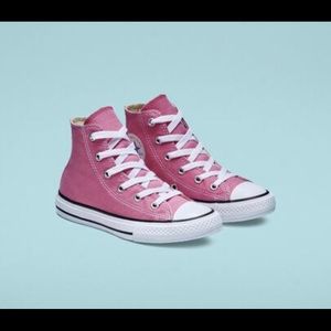 Converse High / Hi Top Youth Kids Size 1 Lavender Chuck Taylor All Star